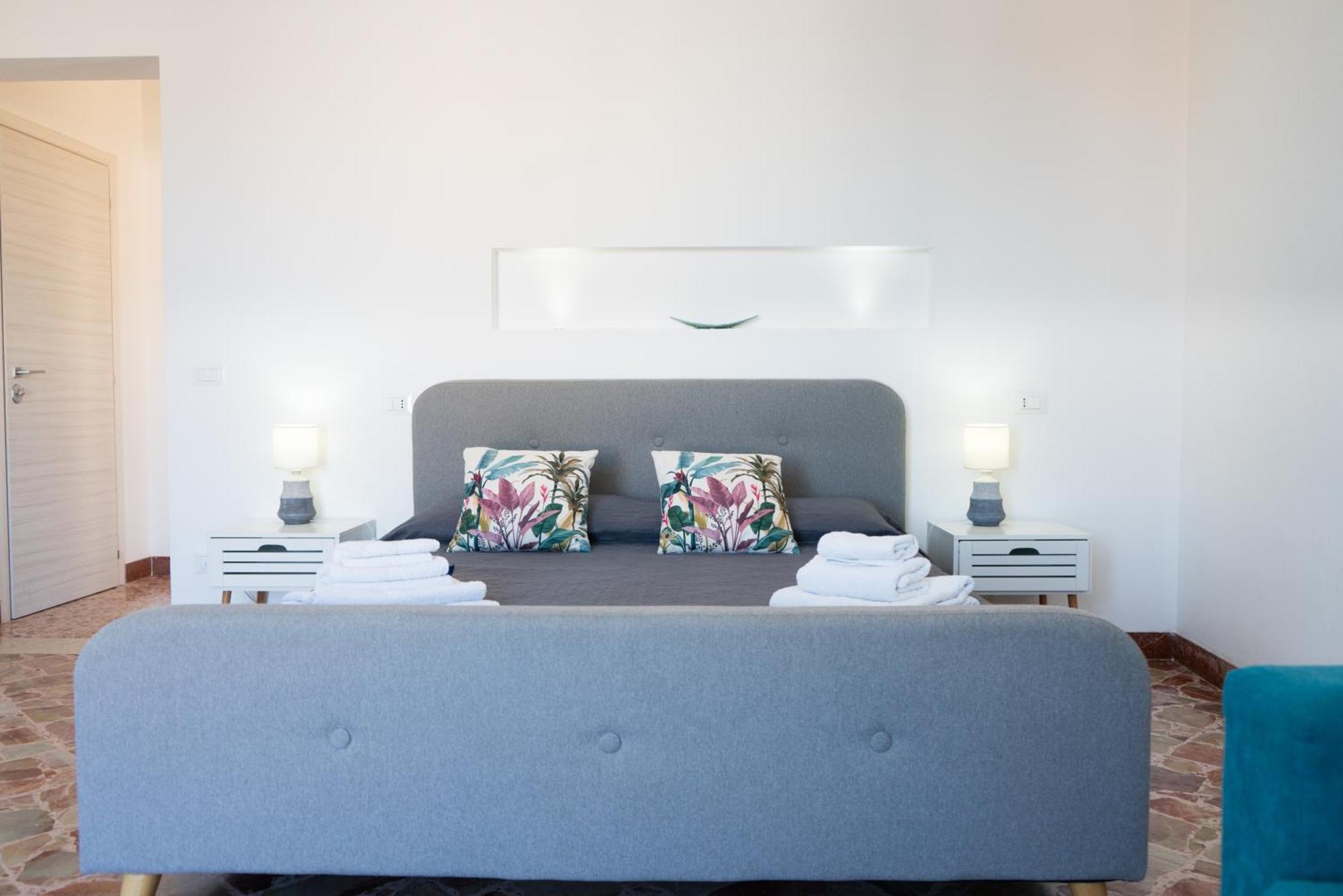 Ponente & Maestro Rooms Favignana Exteriér fotografie