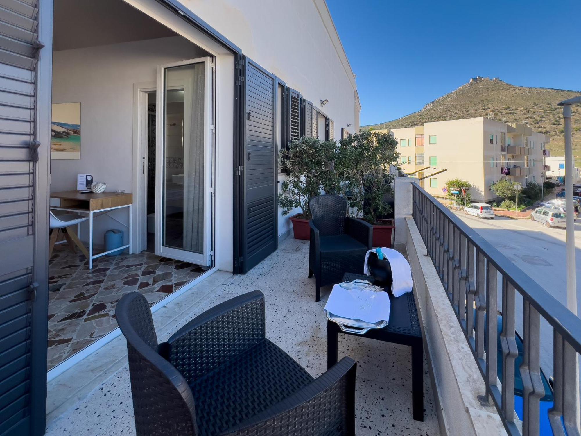 Ponente & Maestro Rooms Favignana Exteriér fotografie