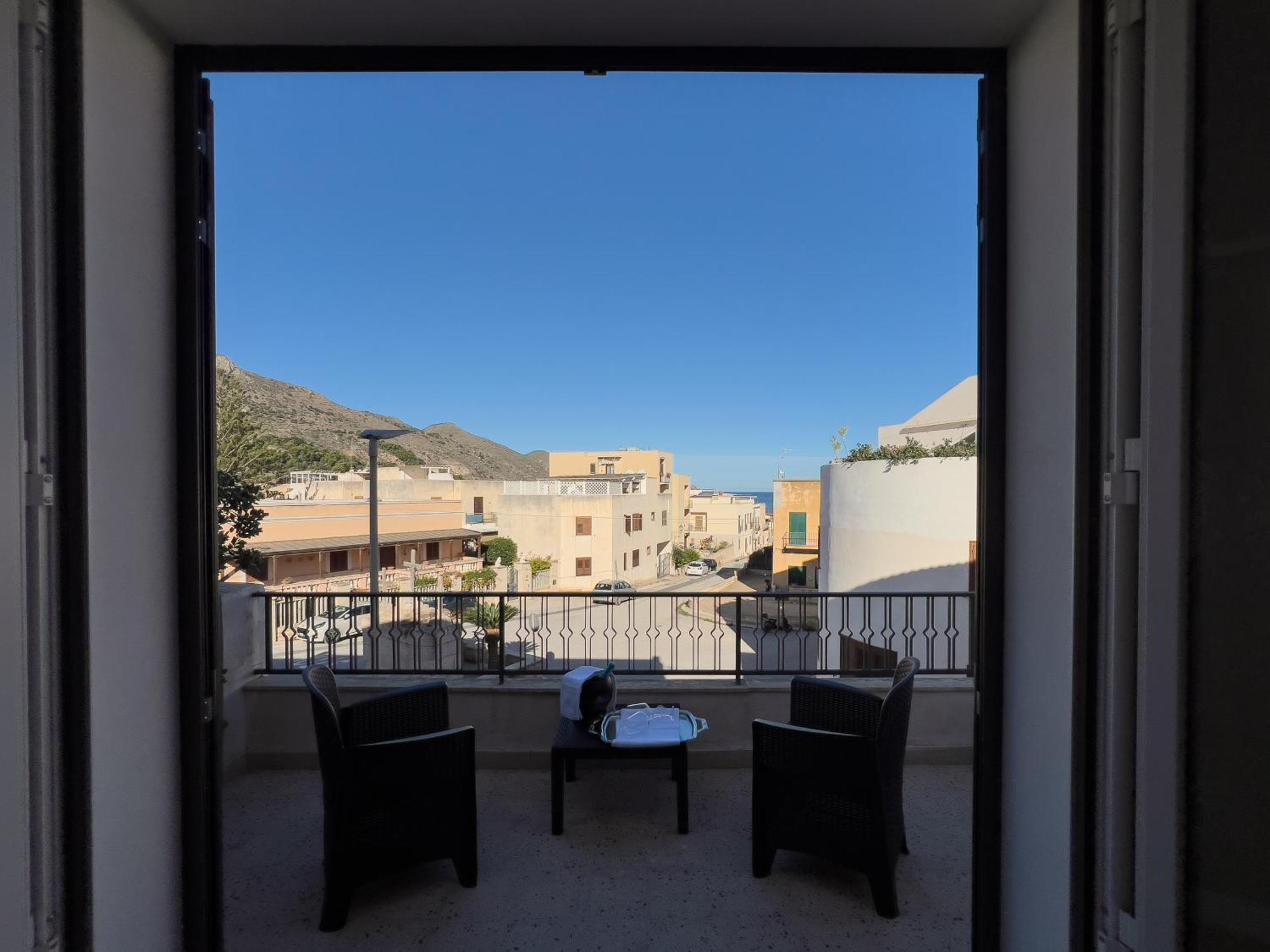 Ponente & Maestro Rooms Favignana Exteriér fotografie